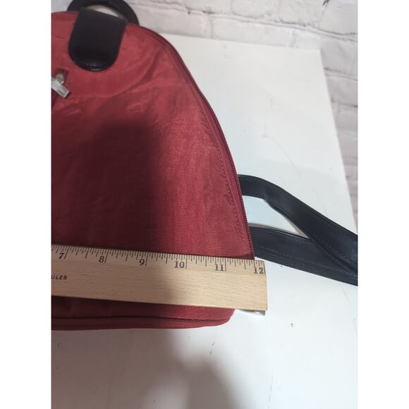 Baggallini Metro Convertible Backpack Nylon Rusty Red Sling EUC Travel - Picture 12 of 14